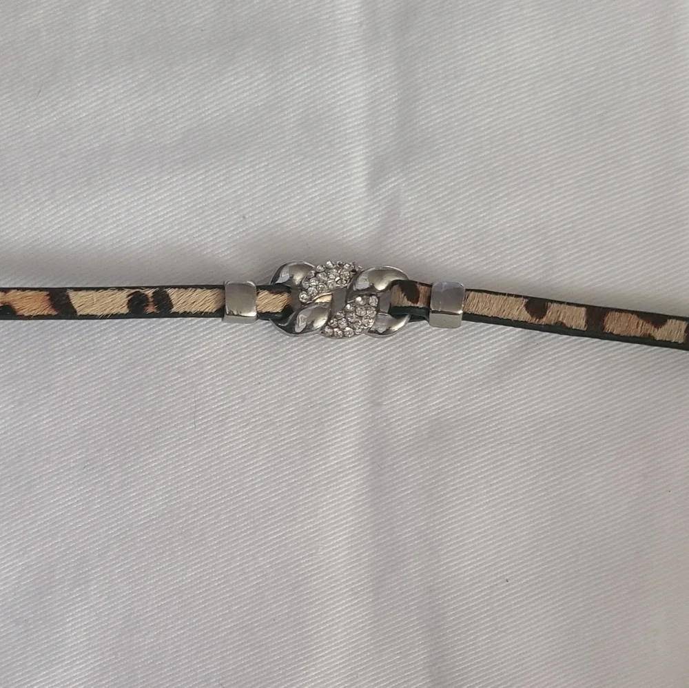2 for 18 Leopard bracelet - Picture 1 of 6